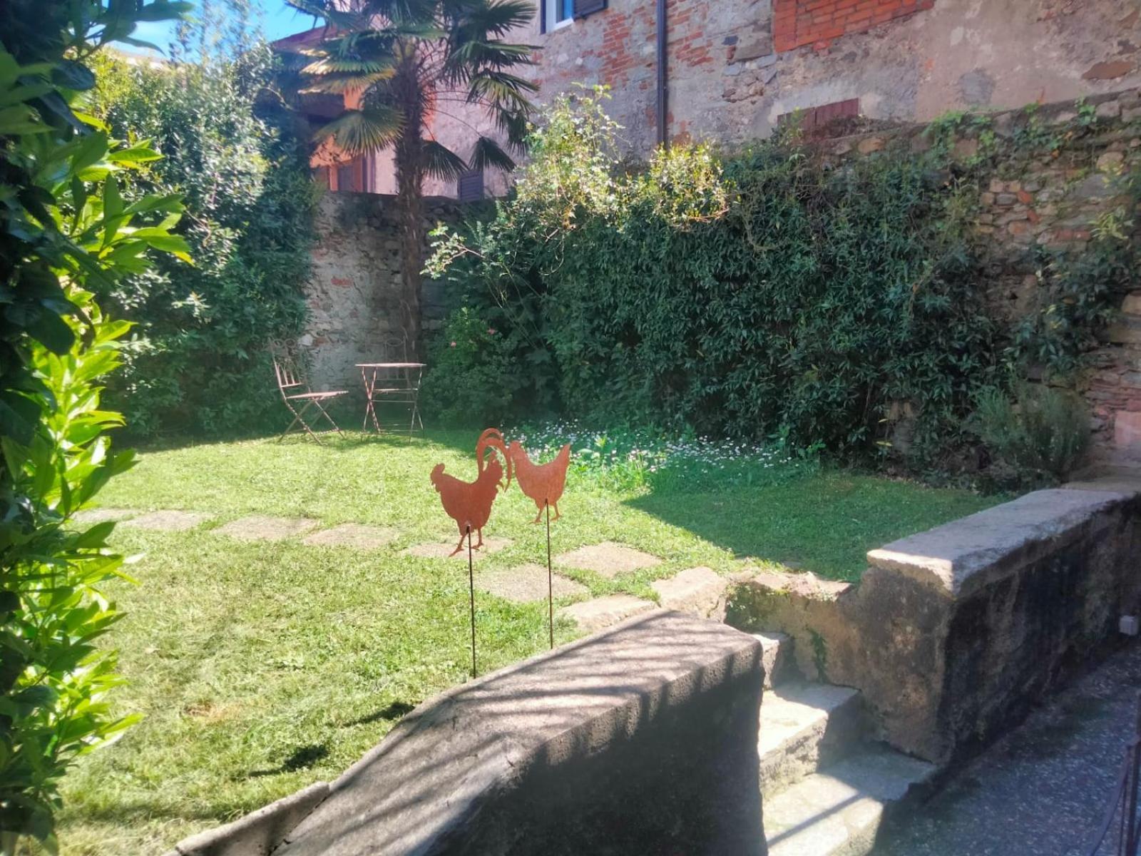 Villa Residenza Esse Angera Exterior foto
